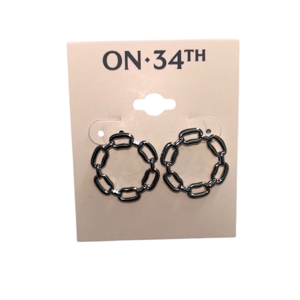 On 34th Silver Chain Link Earrings 25$